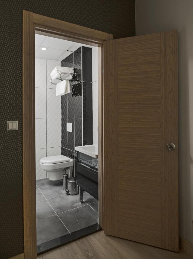 Demir Suite Hotel Istanbul Exterior photo